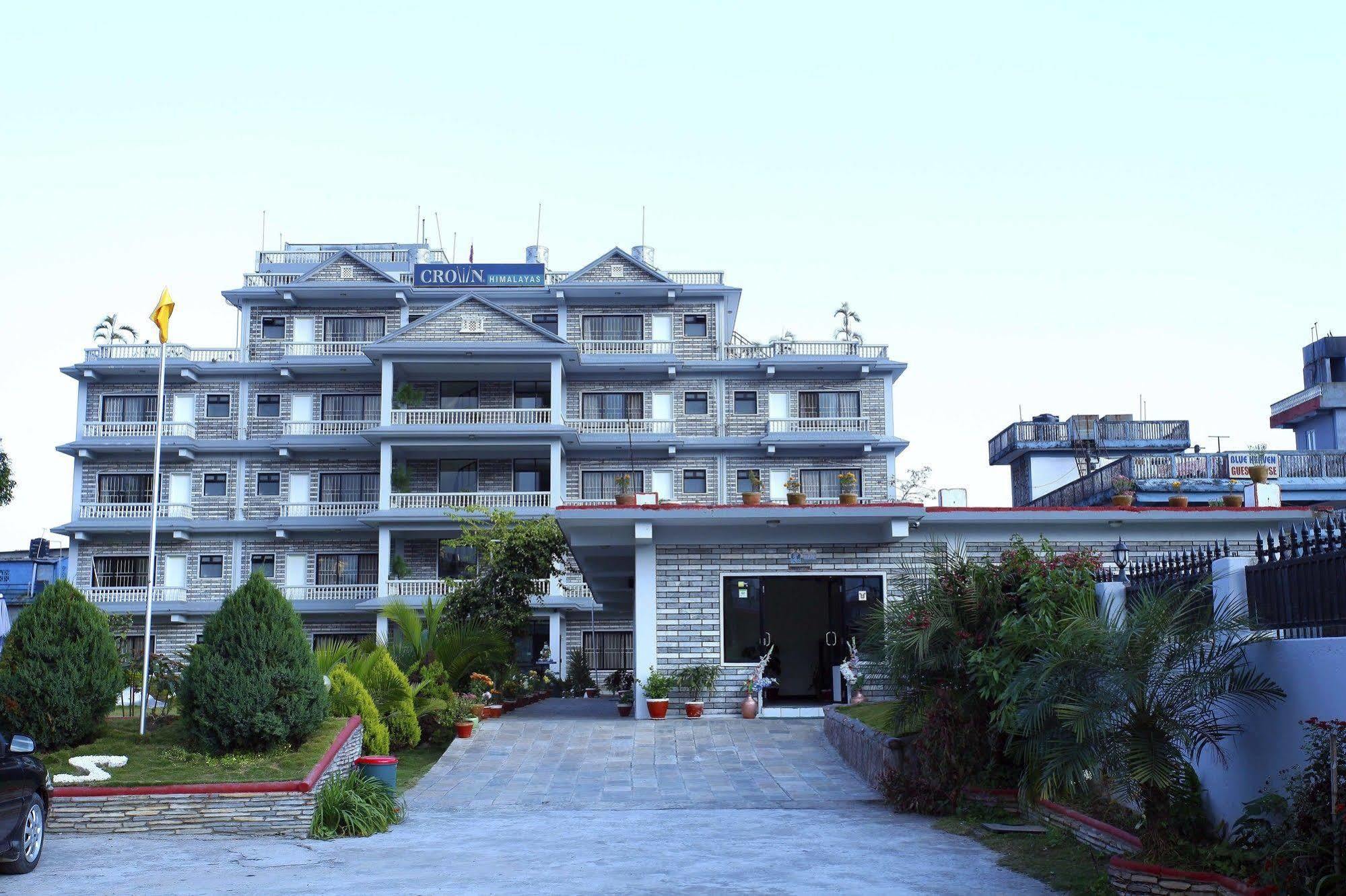 Hotel Crown Himalayas Pokhara Exterior foto